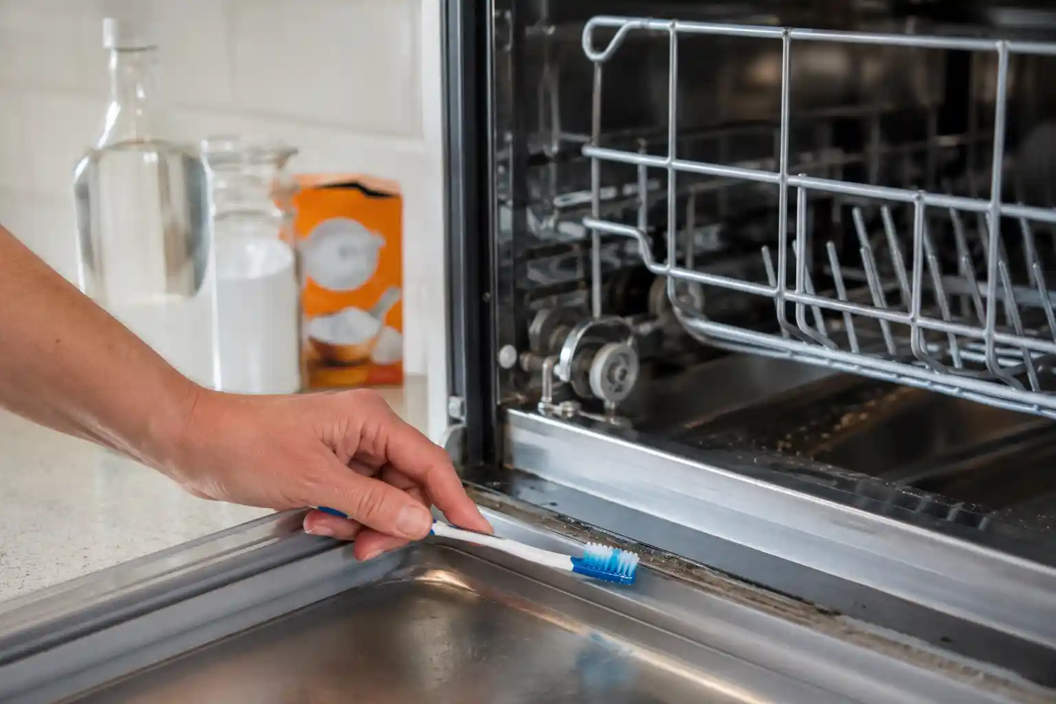 how to clean a dishwasher
